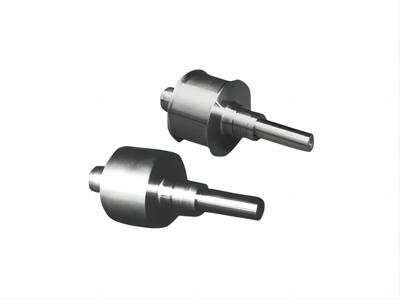 Roll and straightening roll series